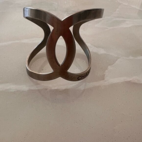 CHANEL Silver Bracelet - Picture 5 of 5